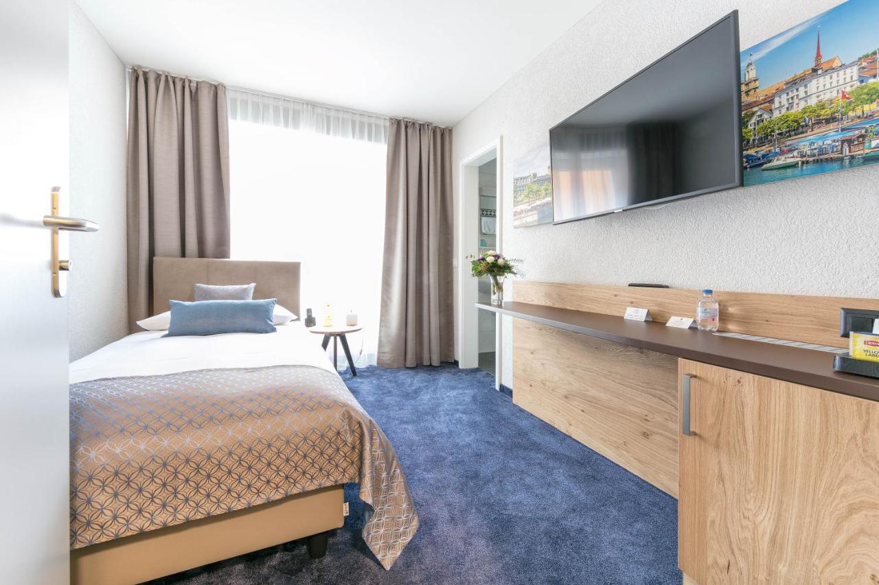 Hotel Tivoli ชลีเรน ภายนอก รูปภาพ